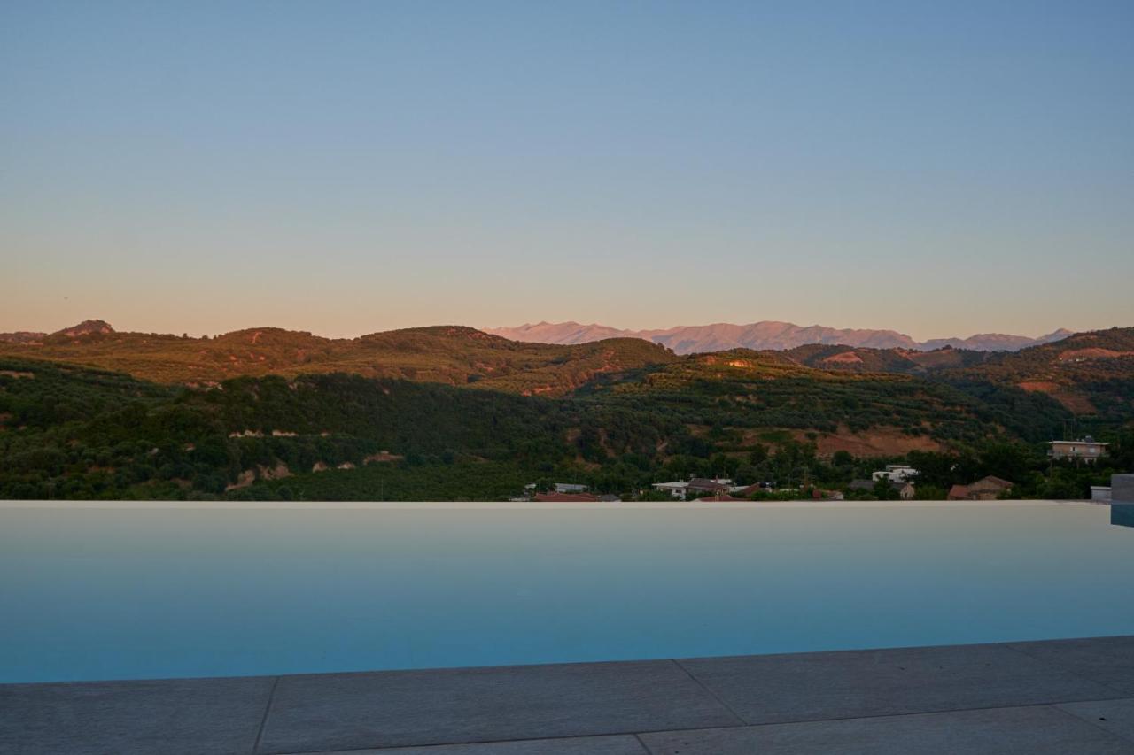 Villa Olive Valley Loutraki  Exterior foto